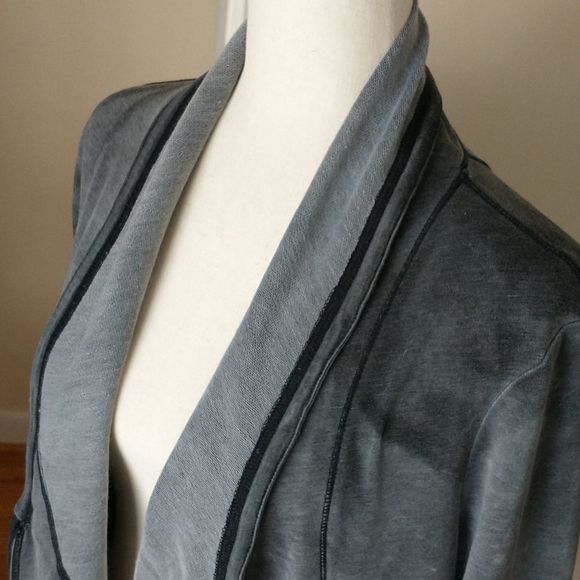 Coco + Carmen cardigan sweater jacket sweatshirt collared distressed grey size M - Picture 3 of 10